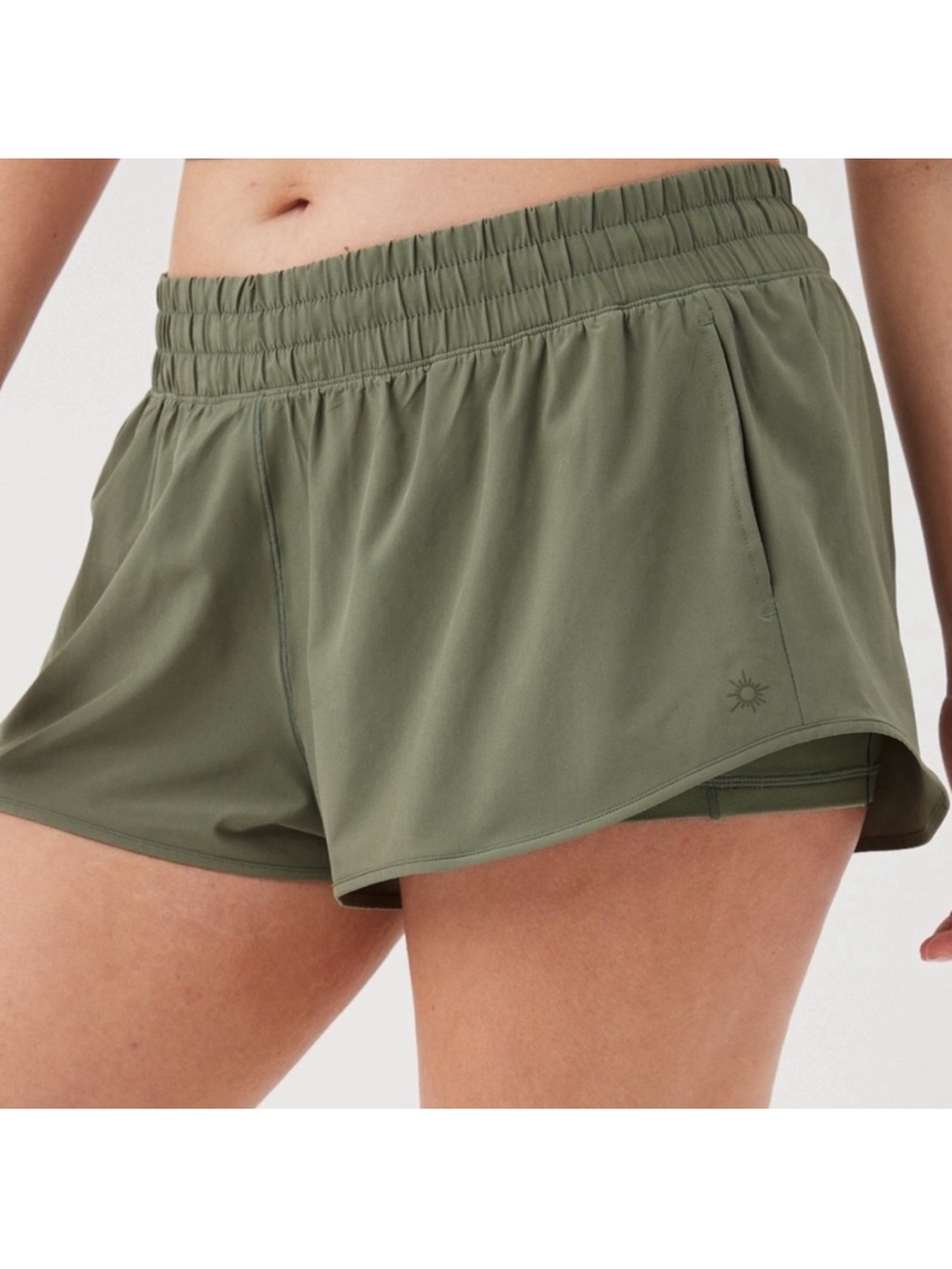 aerie Offline 2” Hot Stuff Short Size S